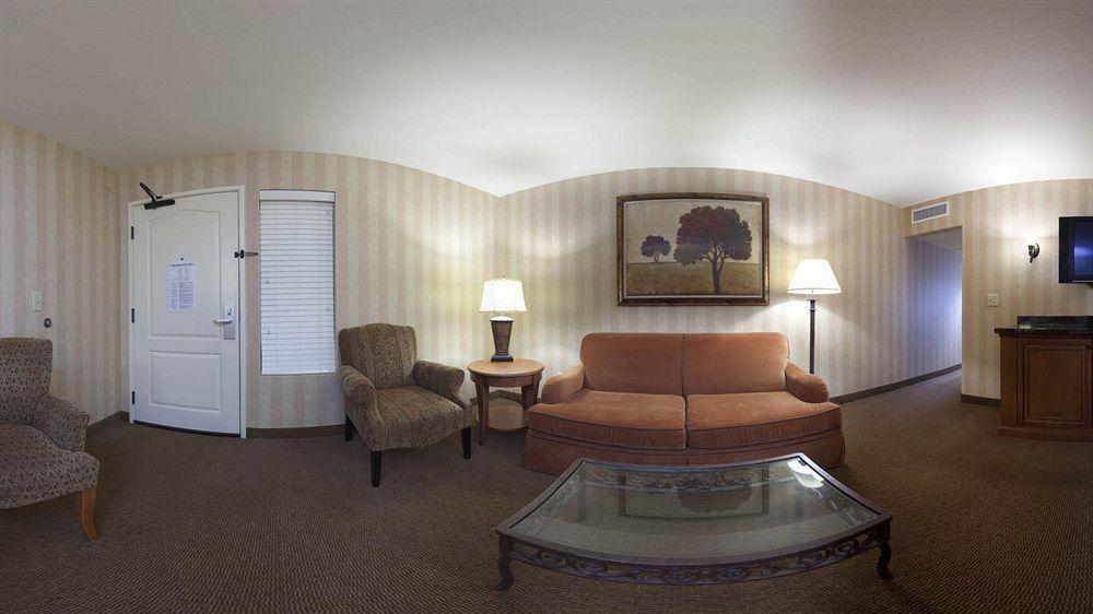 Holiday Inn Hotel & Suites Minneapolis-Lakeville By Ihg Экстерьер фото